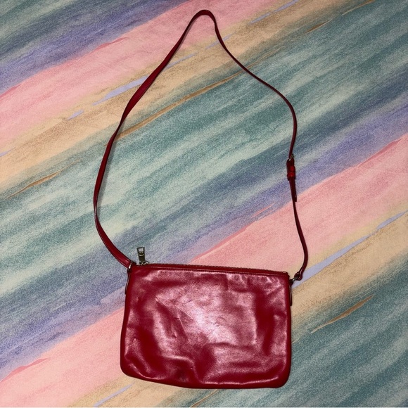 Coach red crossbody bag with matching insert pouch - Picture 6 of 16